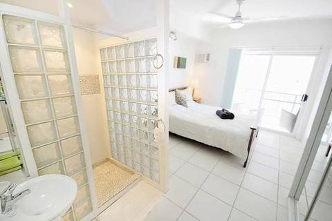 Fully furnished room near Darwin City short or long term