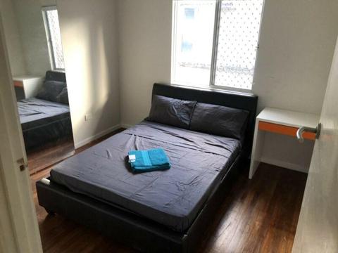 Room with En-suite for Rent in Biggera Waters