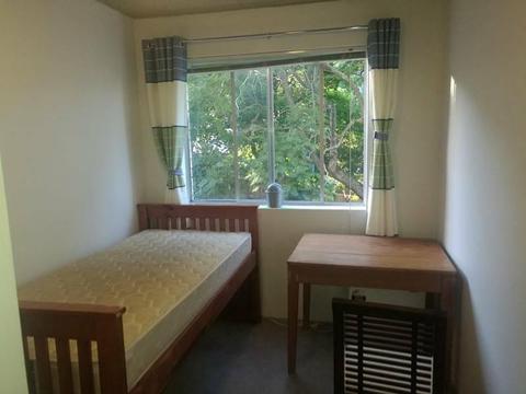 A room for rent (Ashgrove 4060)