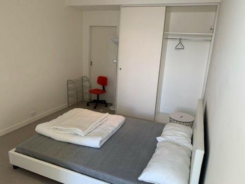 QV Queenbedroom in the middle of melbourne CBD