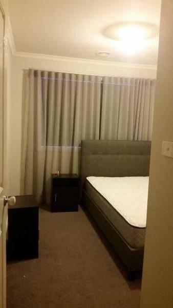 URGENT!! Furnished Room, Ready to Move In, available in Tarneit