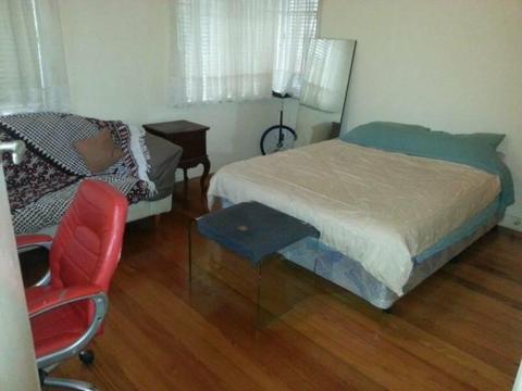 LARGE FURNISHED ROOM FOR COUPLE IN BOX HILL. WITH BILLS INCLUDED
