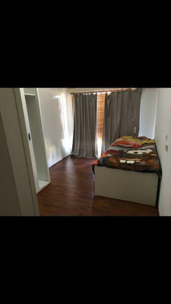 $90/wk including all bills (1 male/room only)