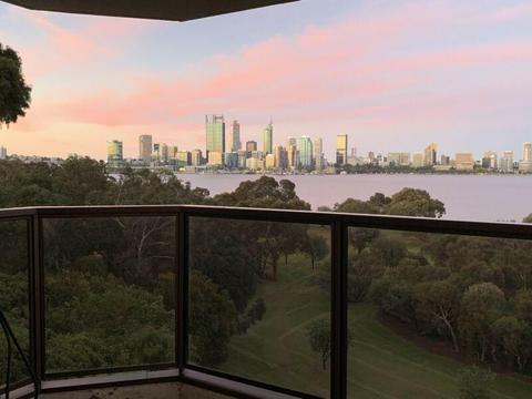 Luxury Penthouse with Views over Perth City & Kings Park!