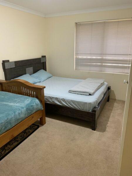3 Fully Furnished Rooms for Students