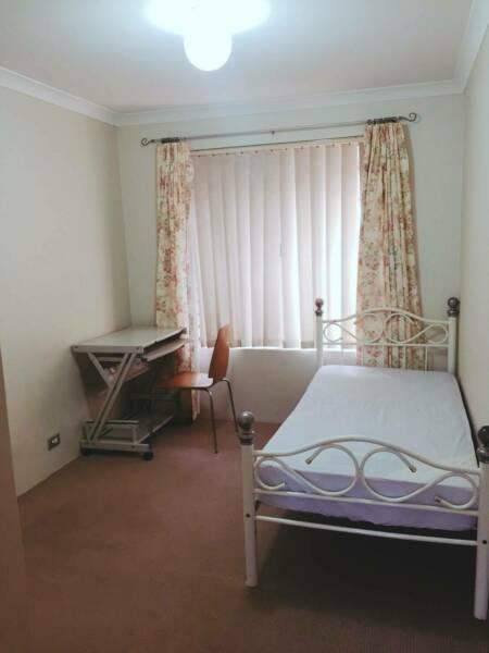 Bedroom for rent in Bentley/Cannington with all bills included