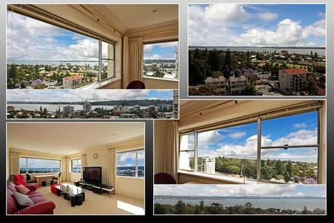 Share room, (3x1) Single bedroom in beautiful high rise South Perth ap