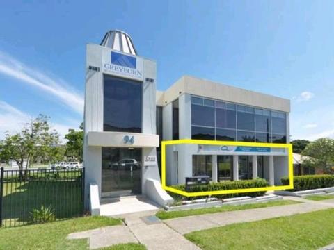SOUTHPORT OFFICE FLOOR AREA FOR LEASE