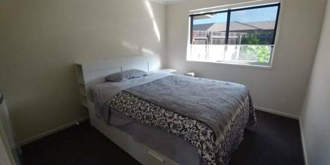 1 furnished bedroom with LUG available in Dec at Bonner