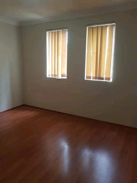 Apartment for Rent and very close to Flemington station