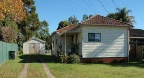 2 Bedder - For Rent in Oxley Park