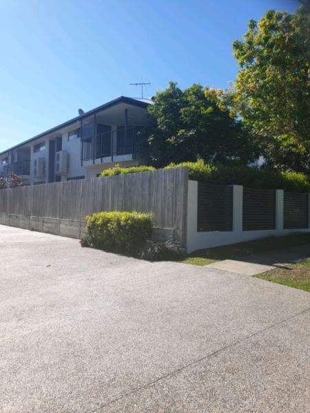 NRAS townhouse Redcliffe Avail now