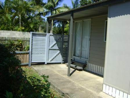 Easy Rental - Self Contained One Bed Cottage - Pet Friendly