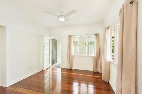 House for Rent- Ashgrove