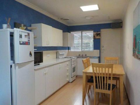 Fremantle: 2 bedroom villa unit