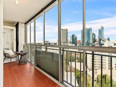 West Perth apartment with amazing city views