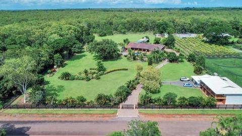 2 homes on one EXTENSIVE NT FREEHOLD RURAL Property at McMinns Lagoon