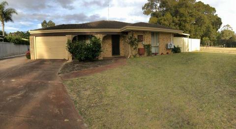 MUST SELL... NEW TO MARKET IN MANDURAH!