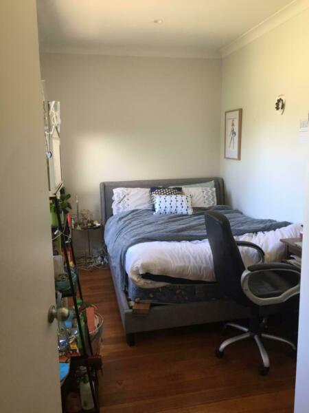 Two lovely rooms from nov 15th in Coburg North