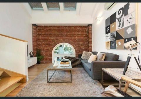 Two-Bedroom Townhouse in North Melbourne (6 month lease)