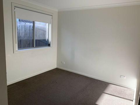 2 Bed Room Available Casey