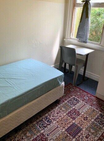 $150 per week room to rent Annandale 44 Johnston st