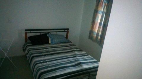 Fully furnished room on Mitchell Street