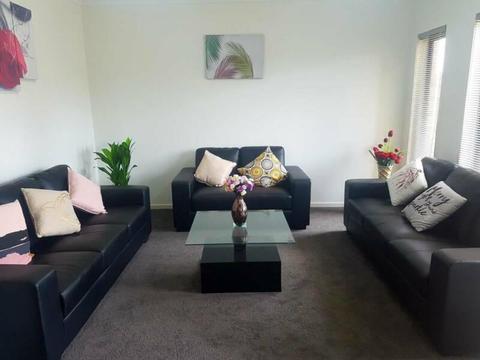 Furnished room for rent in Truganina
