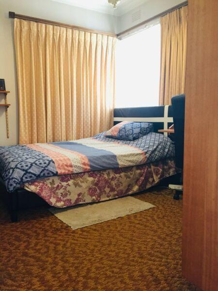 Room for rent in Mount Waverley