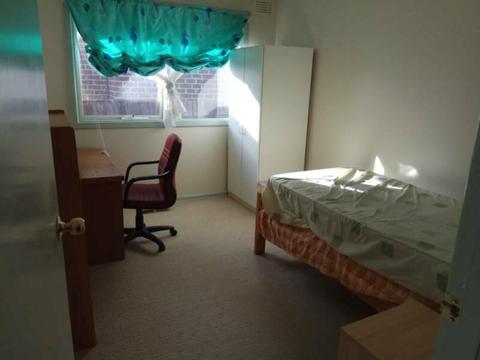 Room Rental - Glen Waverley