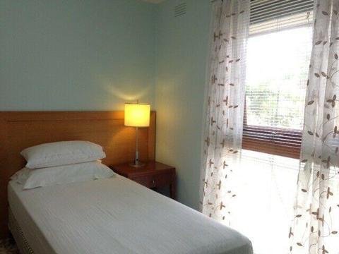 Good-sized Full Furnished rooms available