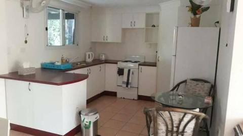 GRANNY FLAT all furnished and utilities $250 pw bills included