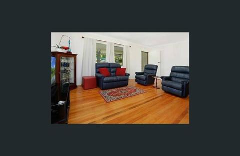 3 bedroom house with large yard for rent in Chermside West, Brisbane