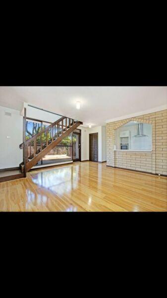 Townhouse in Malvern for rent - price negotiable