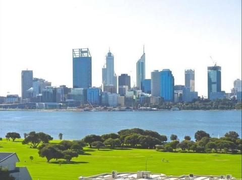 Apartment with fantastic city views in South Perth