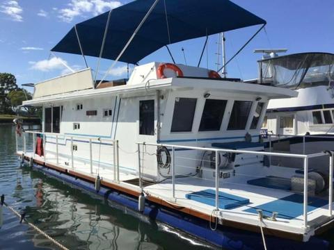 Houseboat - Custom Home Cruiser 45ft