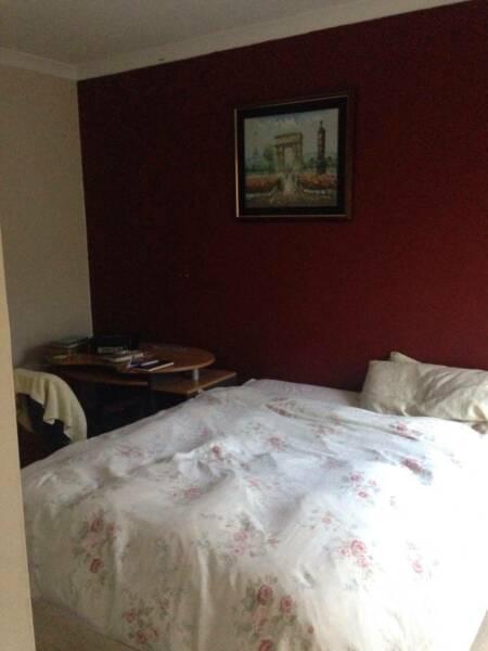 ***FULLY FURNISHED ROOM TO RENT NEAR CURTIN UNIVERSITY AND RIVER ***