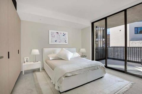 Spectacular apartment for rent! Fabulous location in Balmain, Sydney
