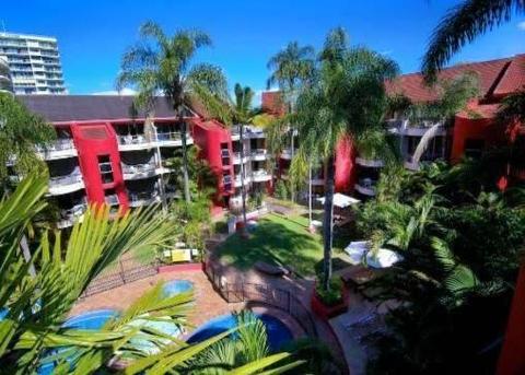 Holiday / Schoolies Accom Surfers Paradise from $65pp/pn