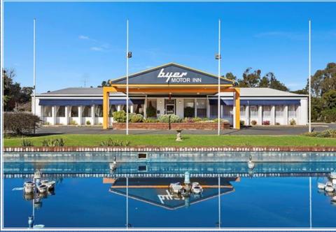 Motel and Restaurant in Holbrook NSW - Leasehold for Sale