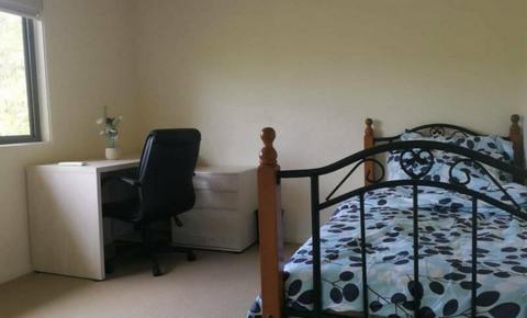 Big room with Aircon in Herston