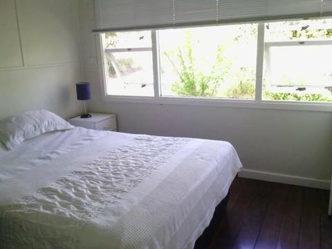 LARGE ROOM clean comfortable WiFi in town Quiet furnished