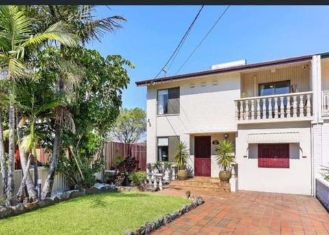 Matraville 5 bedroom house for rent avail December