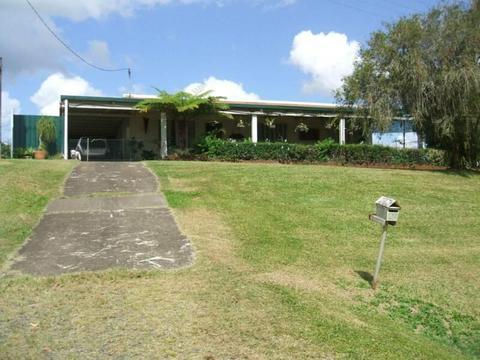 Furnished 3bed/2bath house on 1/2 acre for Rent - Available 6/1/20