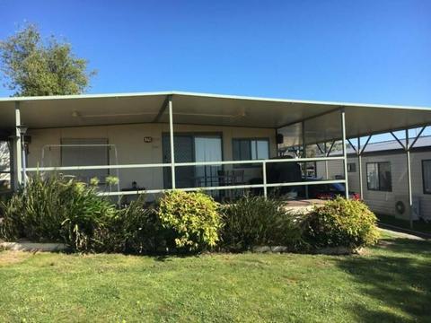 Holiday Cabin at Peppin Point Private Caravan Park Bonnie Doon