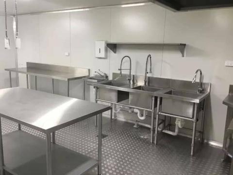 Commercial Kitchen For Lease
