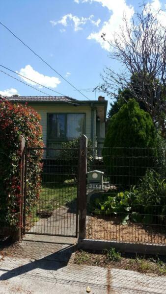 BAYSWATER Spacious 3br 2br house For Rent $430 per week