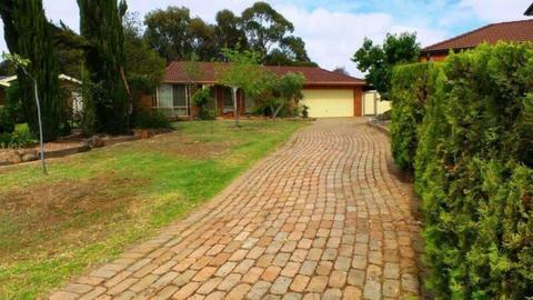 Conveniently Located in the heart of Keilor Downs