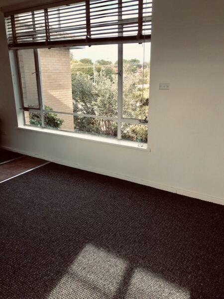 Unit for lease Camberwell