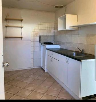 Small Unit for rent in Glenroy
